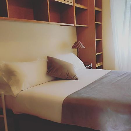 Low Cost Casa Brais San Pedro de Benquerencia Luaran gambar